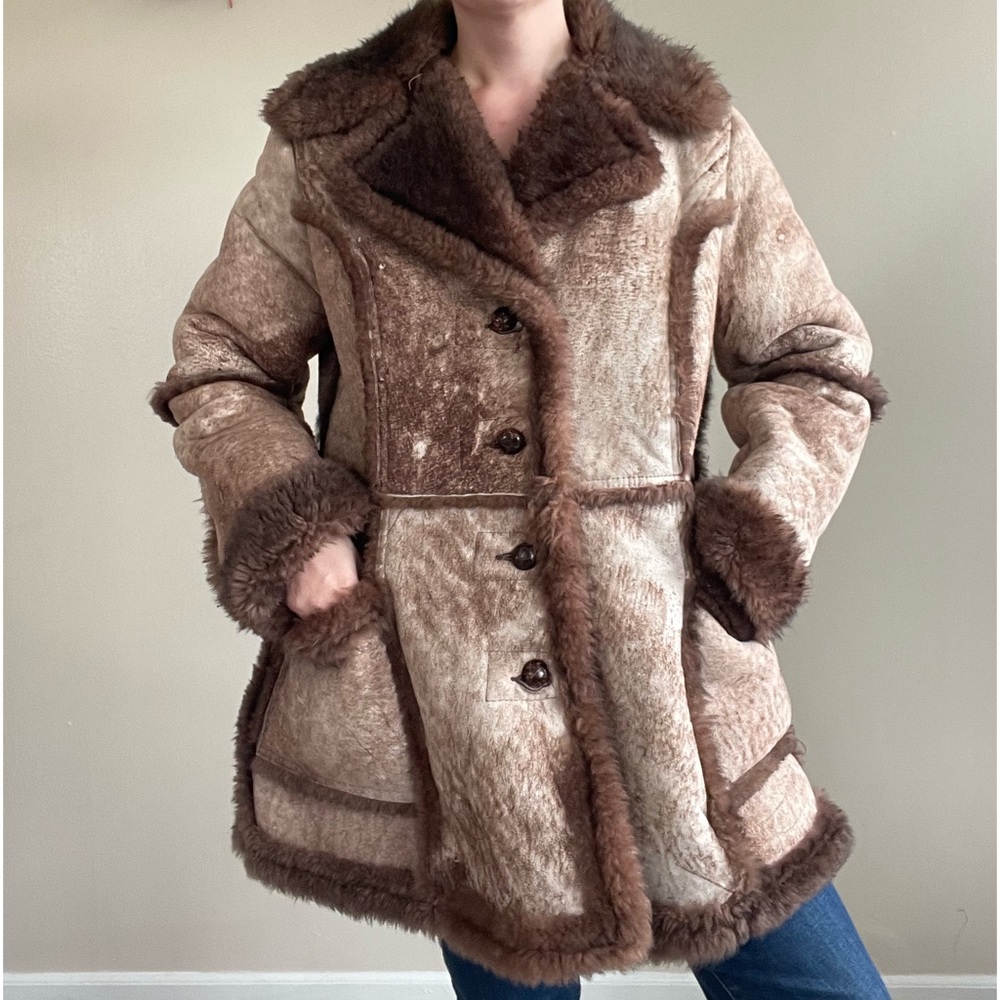 Shearling Fur Coat - image 3